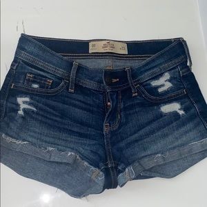 Hollister jean shorts